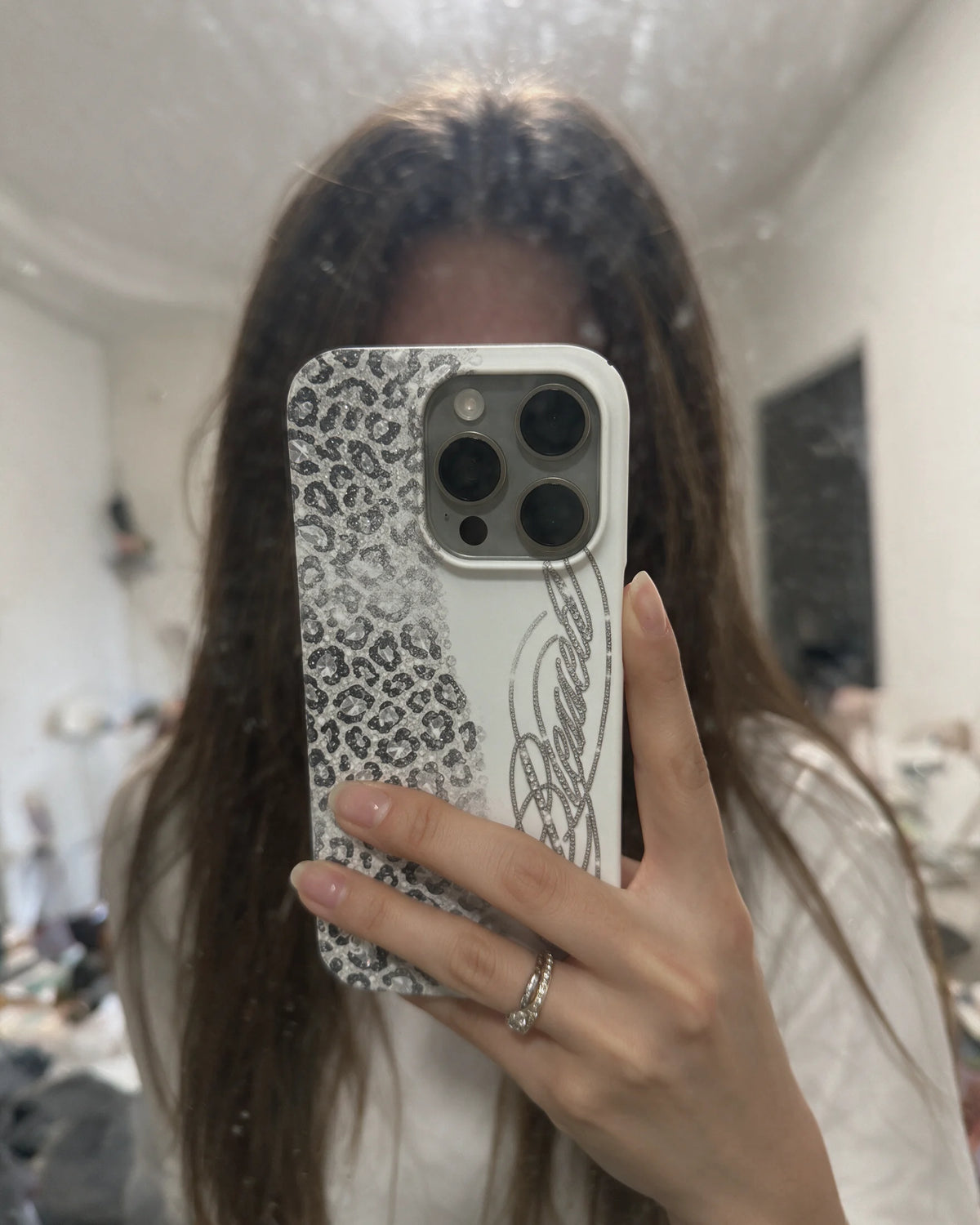 iced-wild-slim-snap-case-v4