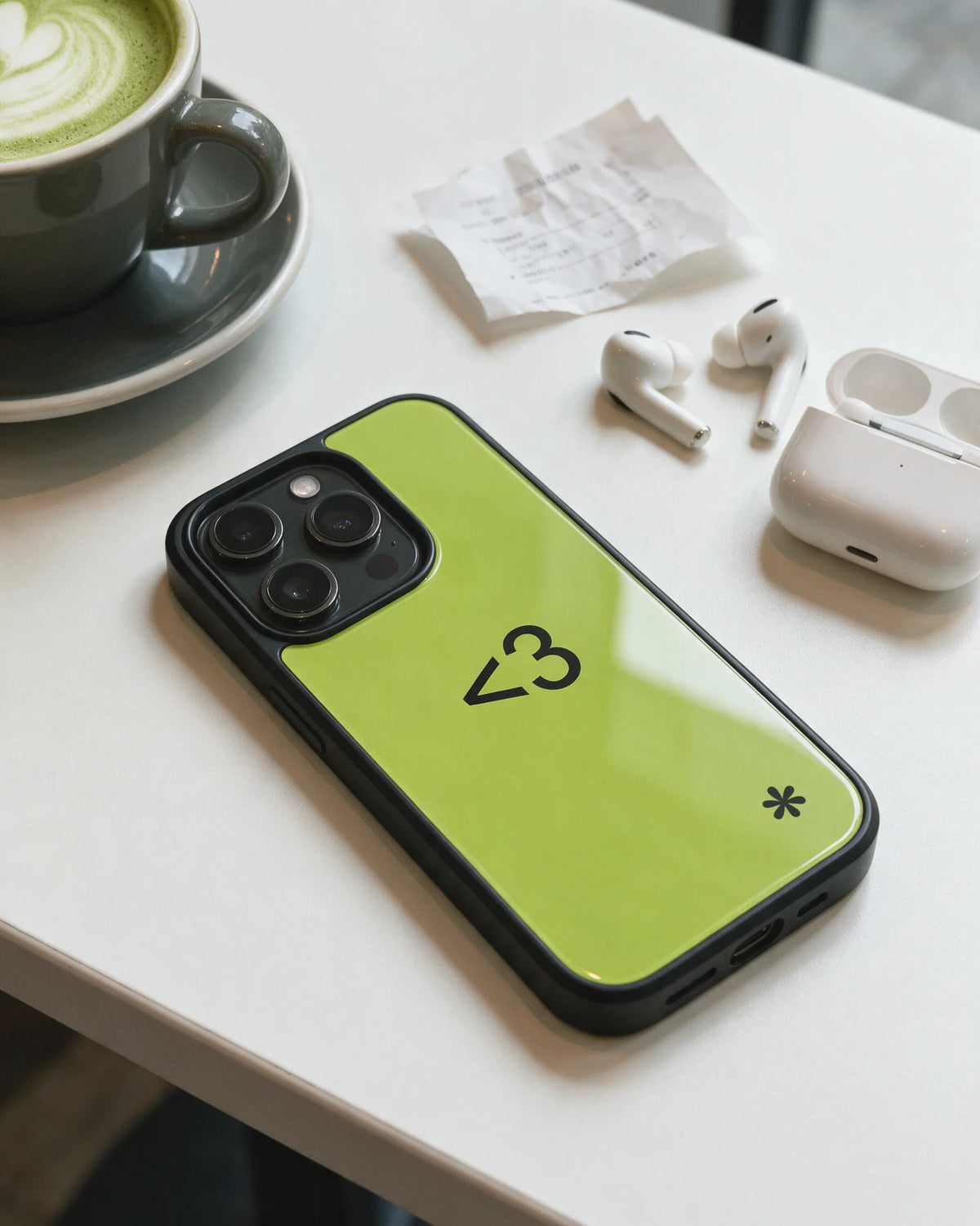 brat-glass-case-v4