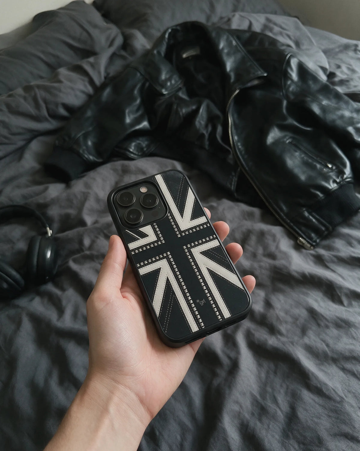 anarchy-glass-case-v4