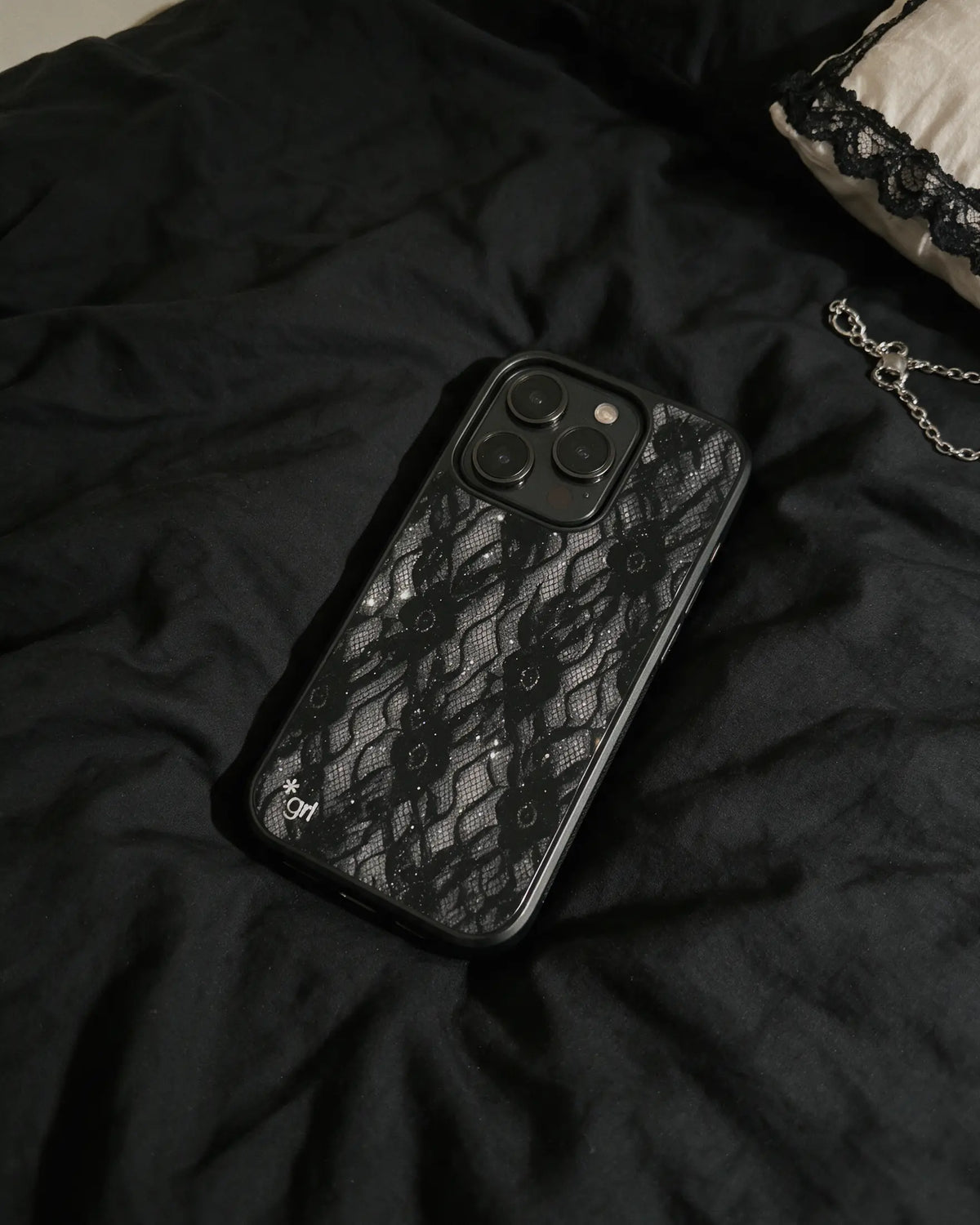 noir-glass-case-v4